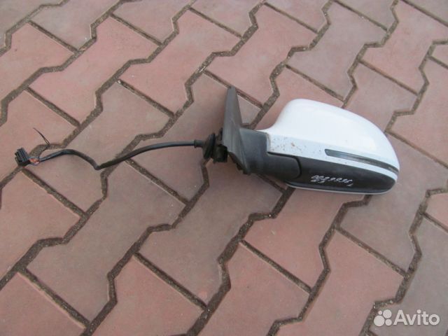 Зеркало правое Audi Q3 2012