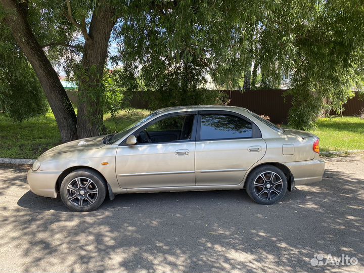 Kia Spectra 1.6 МТ, 2008, битый, 164 000 км