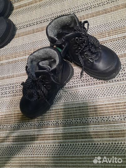 Ботинки томби 25 размер для двойни