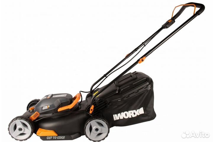 Аккумуляторная газонокосилка Worx WG743E