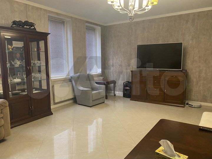 Таунхаус 210 м² на участке 1,5 сот.