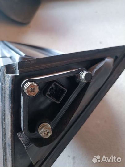 Зеркало левое Hyundai accent