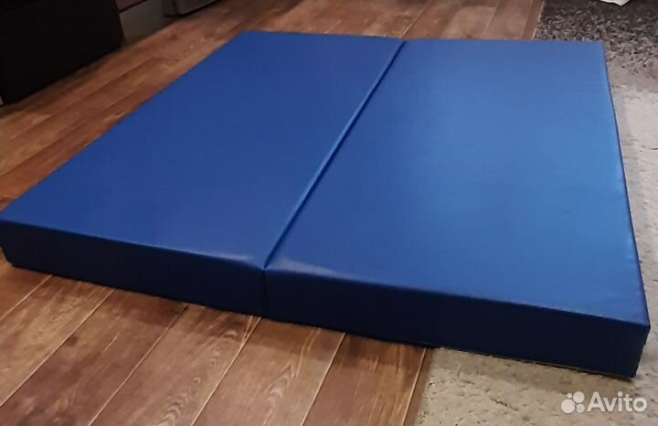 Мат гимнастический спортивный складной