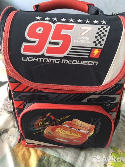 Ранец школьный, спинка твердая