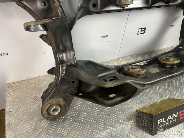 Балка задняя (подрамник) задняя Hyundai Santa Fe 2