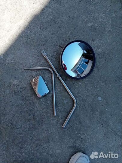 Зеркало заднего вида