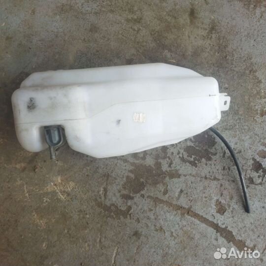 Бачок омывателя Renault Logan 2