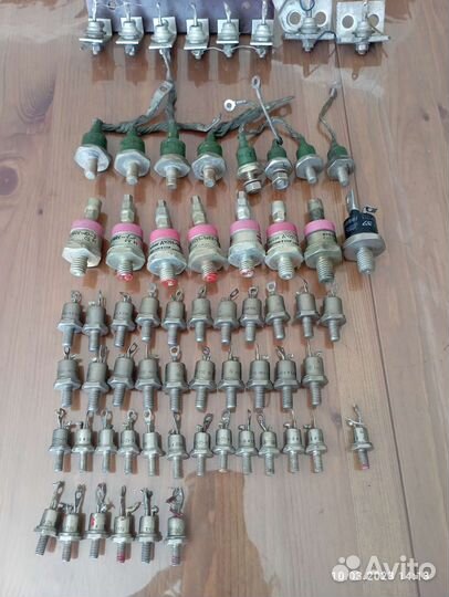 Тиристоры диоды реле сп б/у СССР