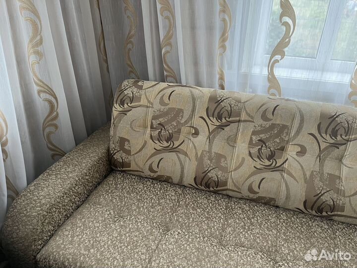 Угловой диван