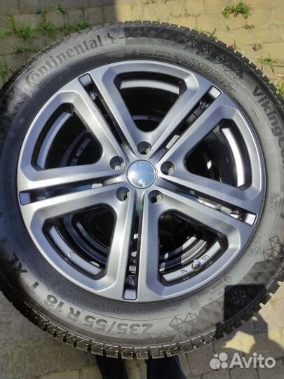 R18 Continental ContiVikingContact 7 235/55, PCD 5x112 DIA 57.1