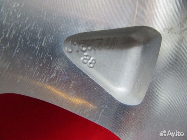 Диск колесный 16' Mitsubishi L200 MR992729