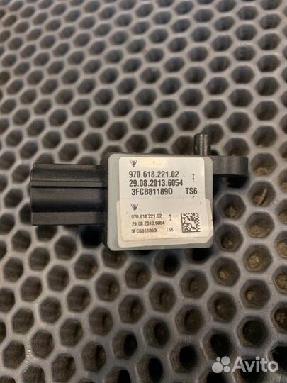 Датчик удара Porshe Panamera 970 рест cwaa M46.20