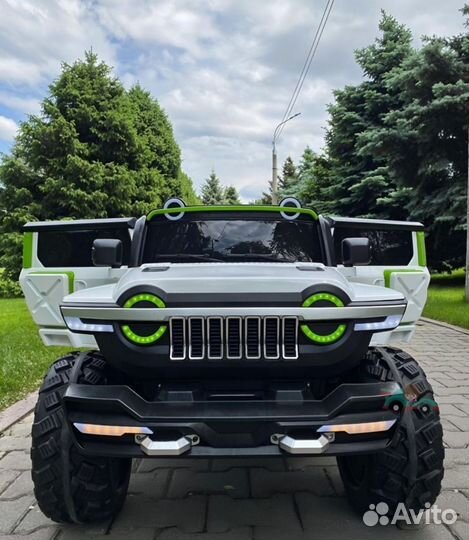 Детский электромобиль джип