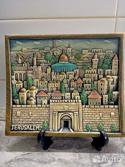 Коллекционные настенные тарелки