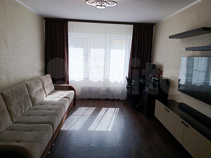 2-к. квартира, 55,9 м², 1/10 эт.