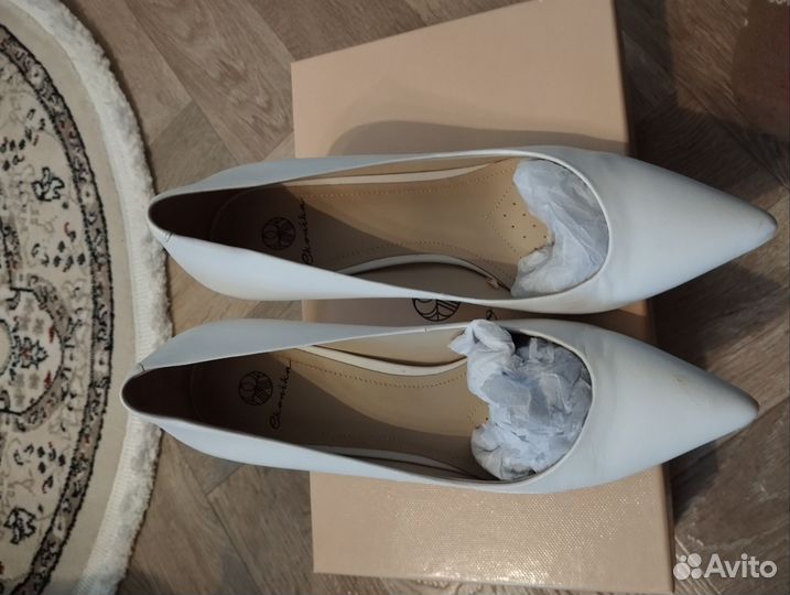 Туфли женские 37 размер эконика