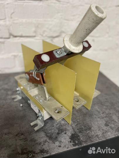 Рубильник ре19-43-31160-1600А-ухл3