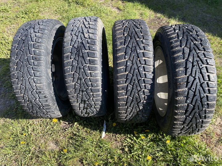 Комплект зимней резины R15