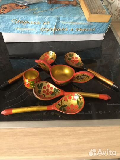 Ложки деревянные и солонки