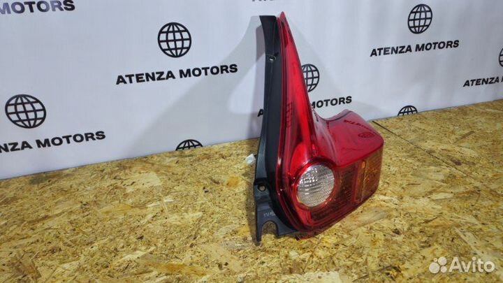 Фонарь задний правый nissan juke