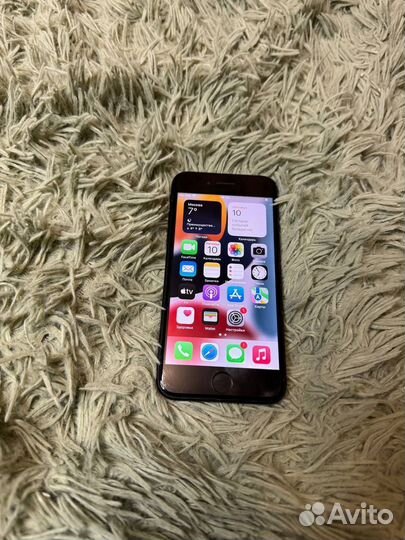 iPhone 7, 128 ГБ