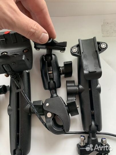 Навигаторы Garmin крепежи на руль, панель