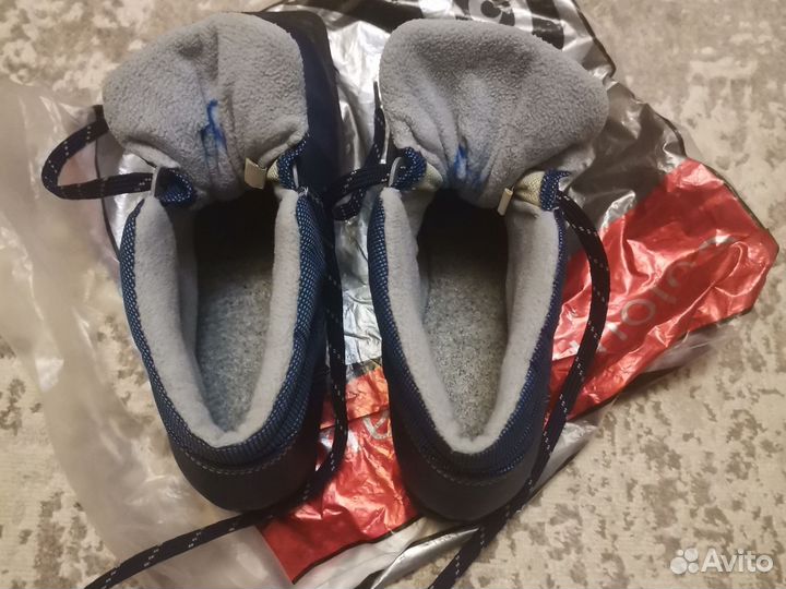 Лыжные ботинки