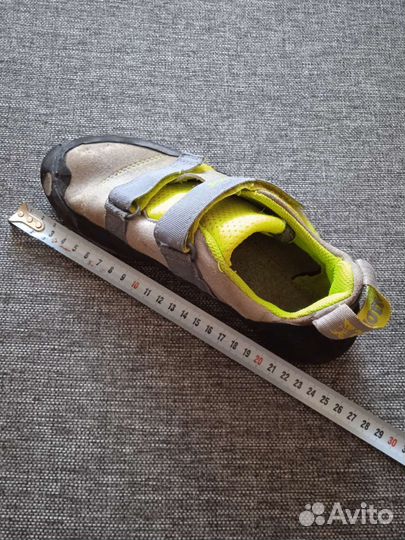 Скальные туфли, детские