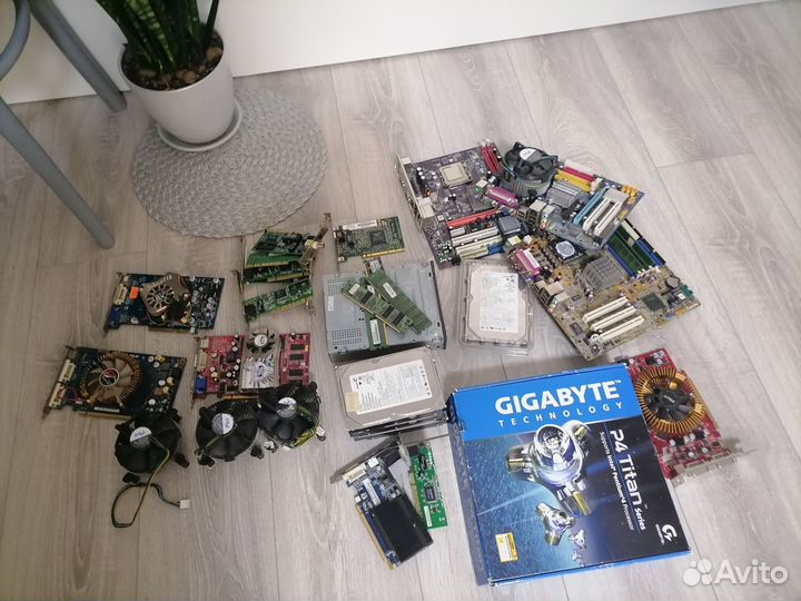 Компьютерные запчасти для пк