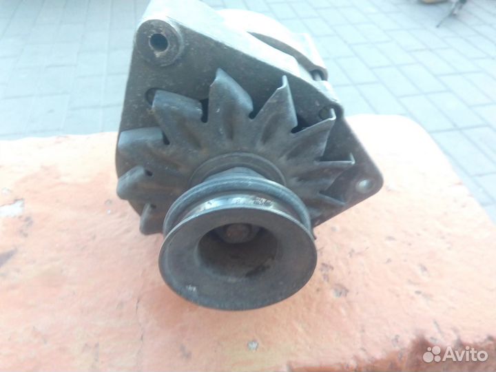 Генератор audi 80 б3
