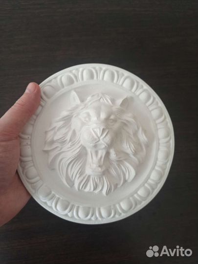 Декоративное панно лев