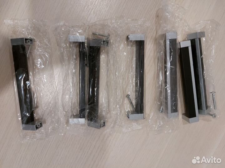 Мебельные ручки