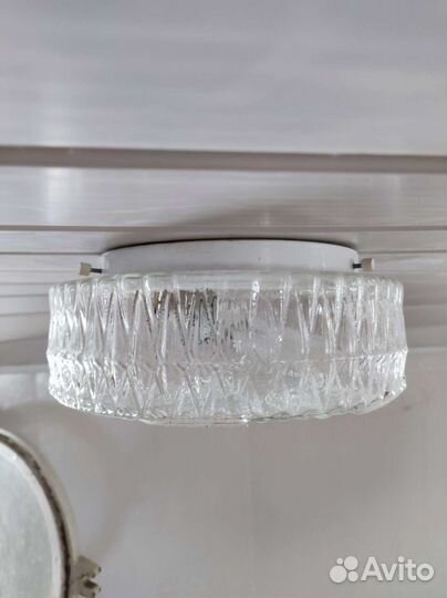 Светильник потолочный