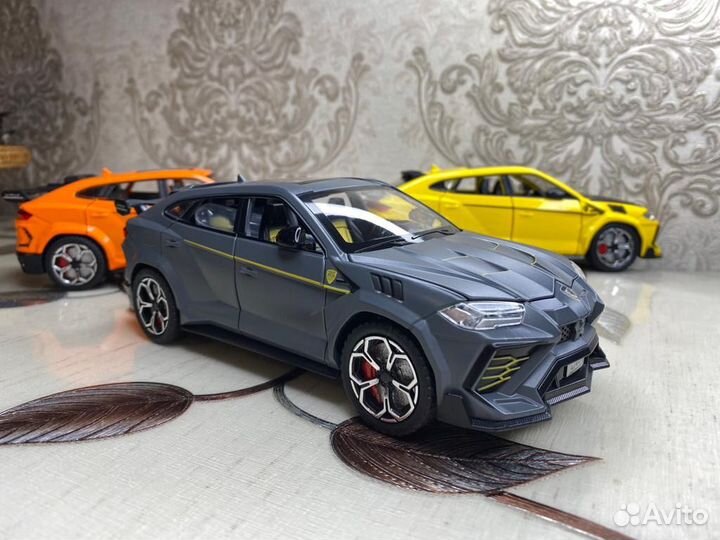 Машинка Ламборгини Урус с Выхлопом/Дымом