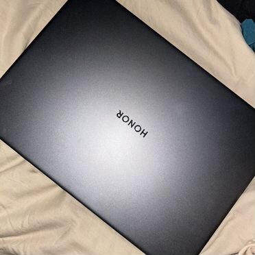 Ноутбук Honor