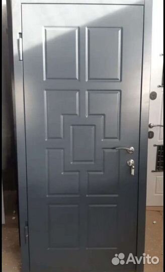Дверь входная металлическая с 927