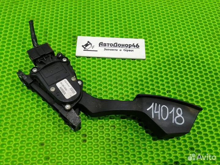 Педаль газа Nissan Teana J31