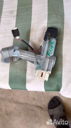 Замок зажигания на