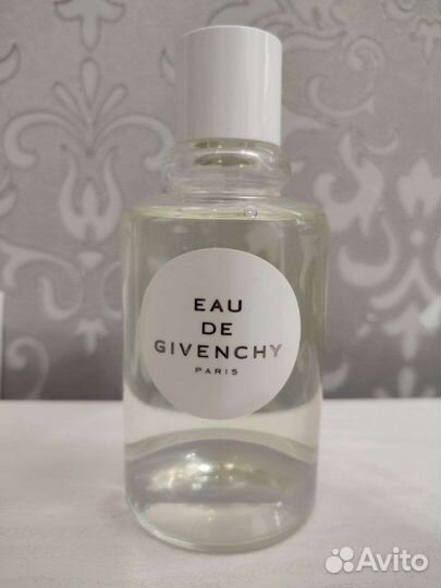 Туалетная вода Eau de Givenchy 2018