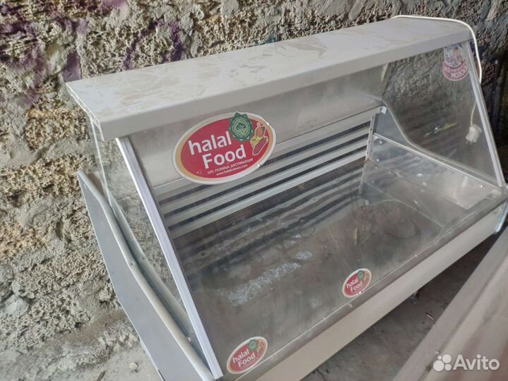 Холодильник витрина,без полок