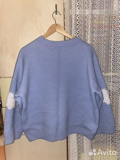 Свитер женский