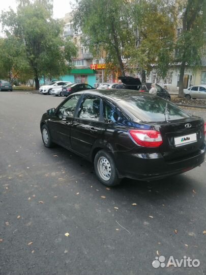 LADA Granta 1.6 МТ, 2015, 163 000 км