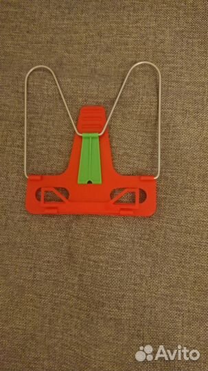 Подставка для книг