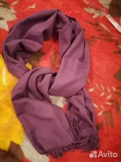 Шарфы и палантины