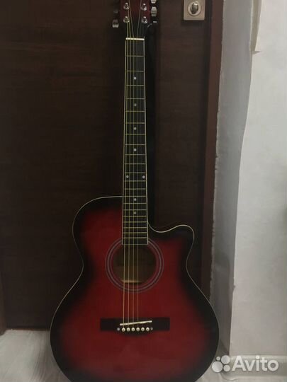 Акустическая гитара