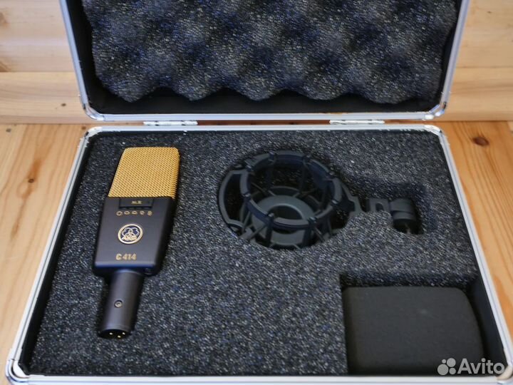 Студийный микрофон akg c414 xlii