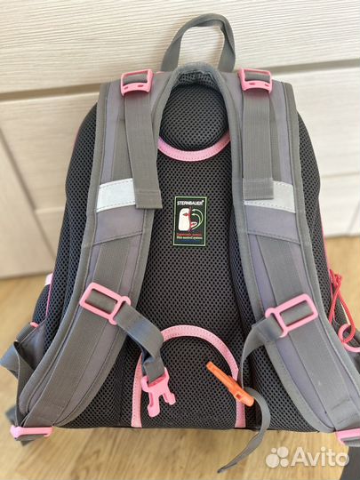 Рюкзак школьный с ортопедической спинкой