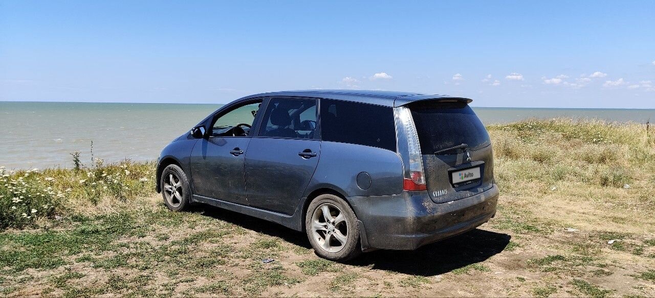 Mitsubishi Grandis: фото владельца