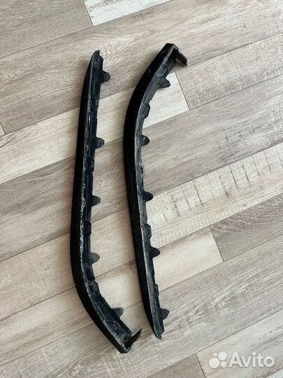 Молдинг переднего бампера от polo gt