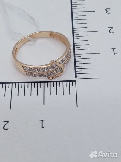 Золотое кольцо с камнем 16,5р